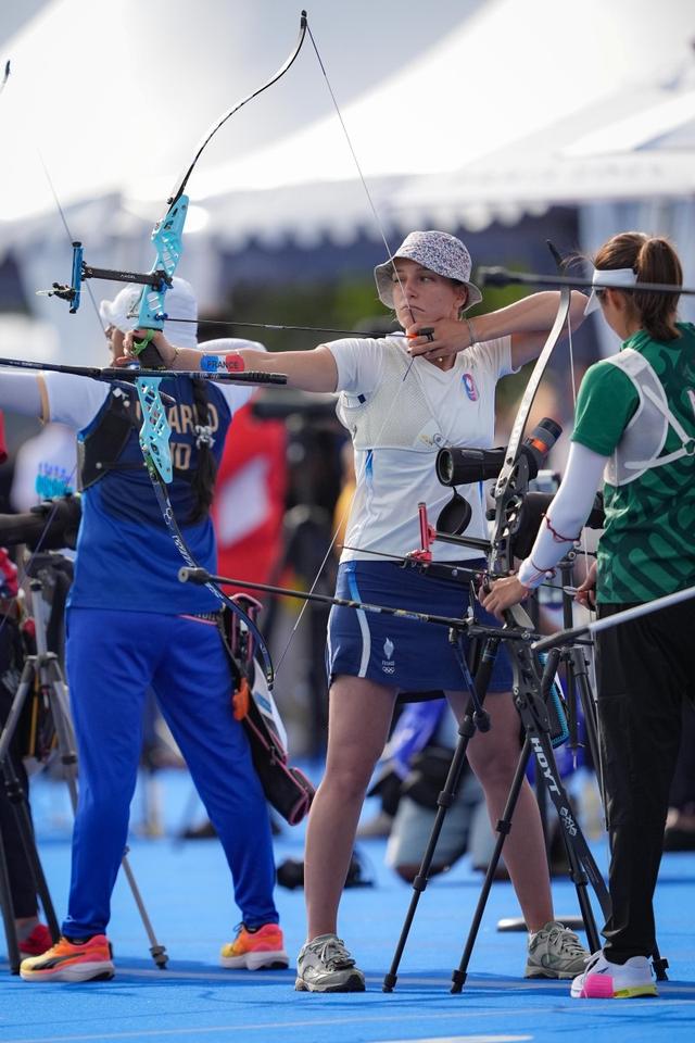 韩国射箭名将实现突破,夺得女子射箭冠军 韩国射箭名将实现突破,夺得女子射箭冠军